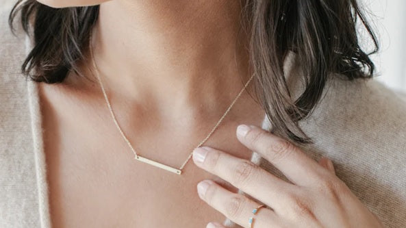 How to Wear Cute Jewelry in Your 30s