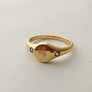 Flora Signet Ring - Honeycat Jewelry