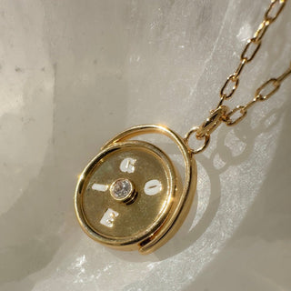 Good Times Spinner Necklace - Honeycat