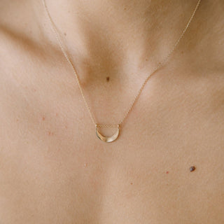 La Luna Necklace - Honeycat Jewelry
