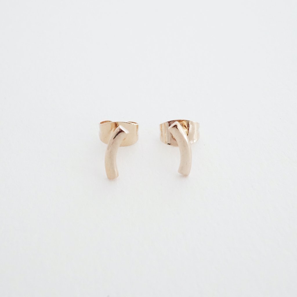 Tiny Arc Stud Earrings Earrings HONEYCAT Jewelry 