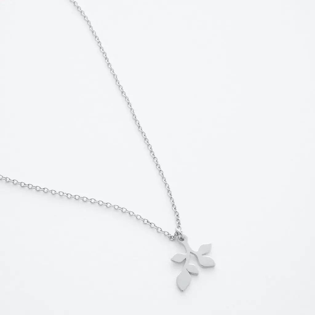 Magic Charm Leaf Necklace Necklaces HONEYCAT Jewelry 
