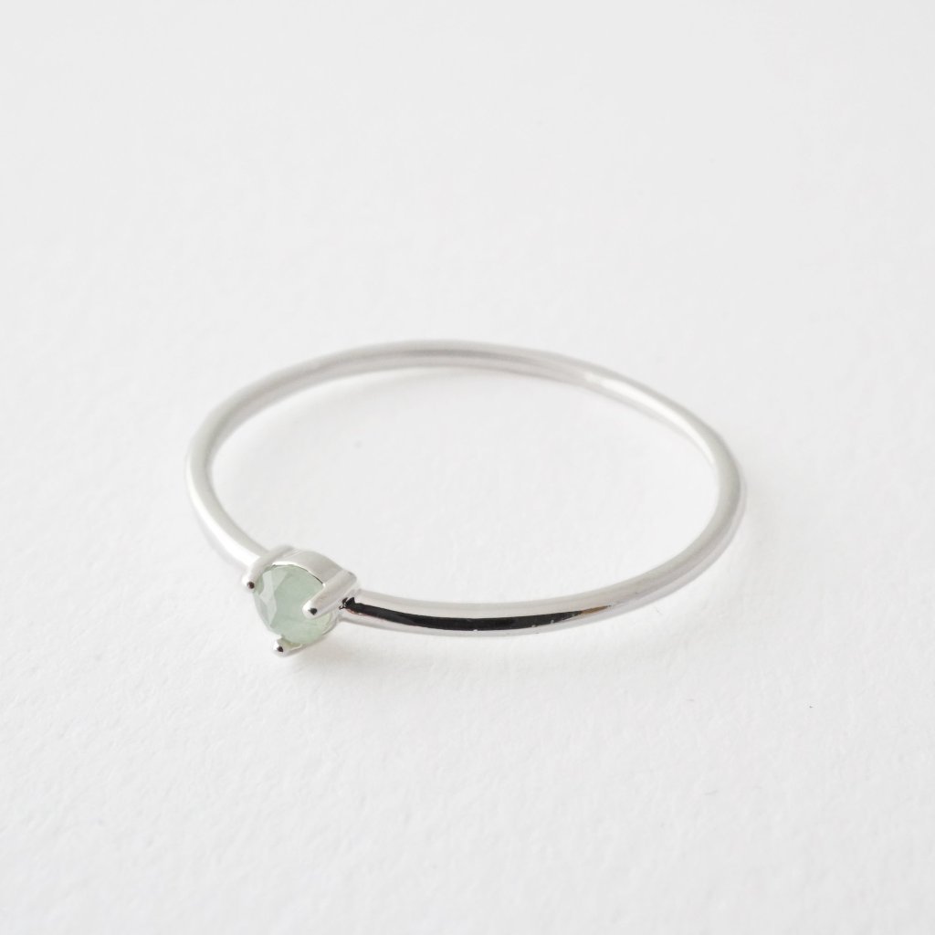 Jade Point Solitaire Ring Rings HONEYCAT Jewelry 