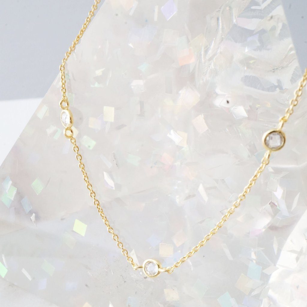 Crystal Bezel Trio Necklace Necklaces HONEYCAT Jewelry 